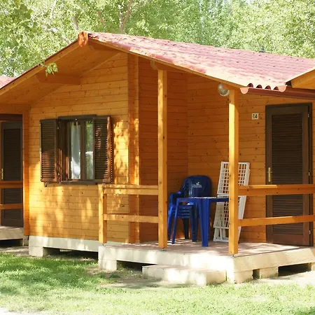Village Camping *